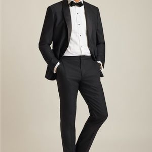 Brand new 2pc BONOBOS Tuxedo - 40R / 34”- Shawl collar